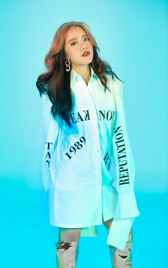 Master album Folklore (Taylor Swift), Chromatica (Lady Gaga) thực hiện album mới của Phùng Khánh Linh Ảnh 5