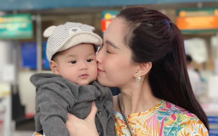 Ông xã Đặng Thu Thảo phá lệ đăng ảnh con trai, kèm lời 'ghen tuông' đến nàng Hậu Ảnh 2