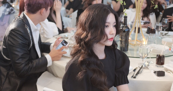 Bâu xuất hiện xinh đẹp trong đám cưới Xemesis