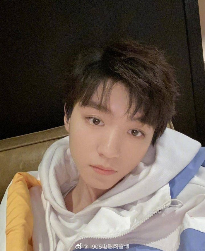 Vương Tuấn Khải mong fan bớt 'đào bới' quá khứ: Giận dỗi ra mặt, đứng top trending! Ảnh 8