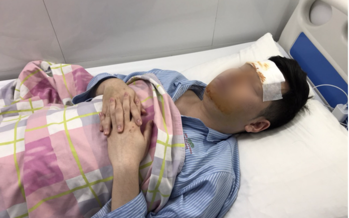 Công an vào cuộc vụ nhân viên quán bar bị tố hành hung khách vì mời rượu không uống Ảnh 2