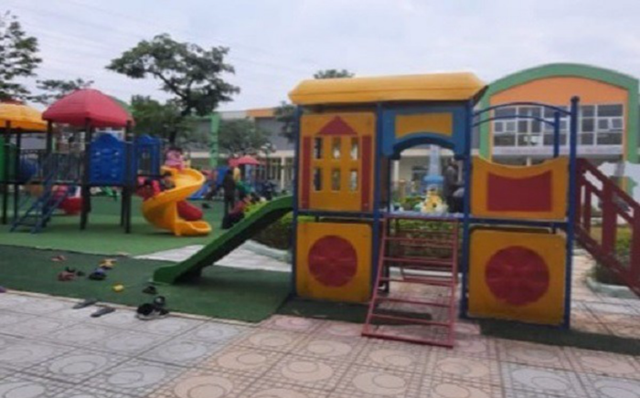 Bé gái 4 tuổi gặp nạn phải nhập viện sau khi vui chơi hoạt động ngoài trời tại trường Ảnh 2