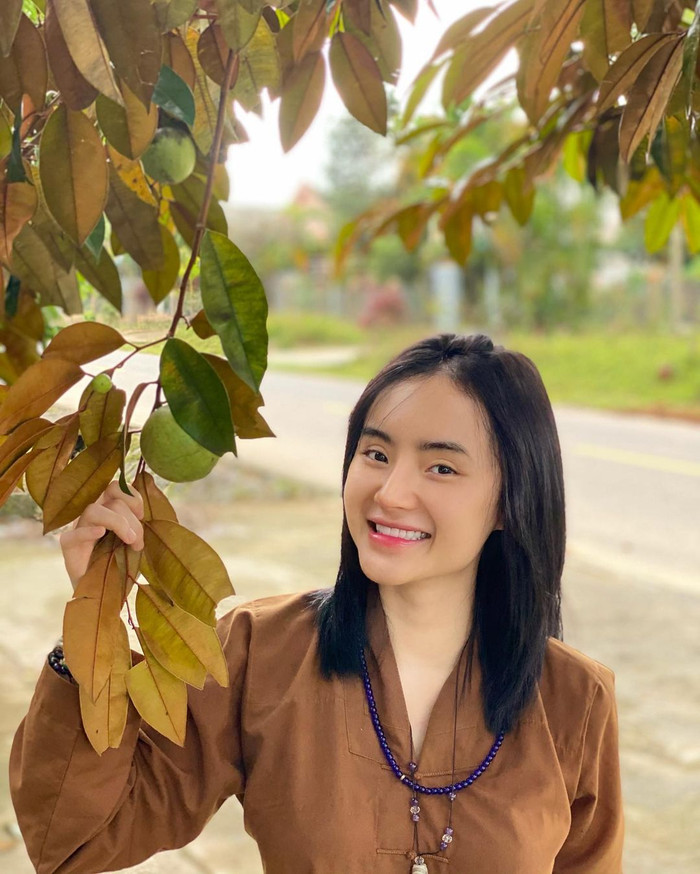 Em gái Angela Phương Trinh và ngày càng xinh đẹp rạng rỡ vượt qua cả chị gái Ảnh 6