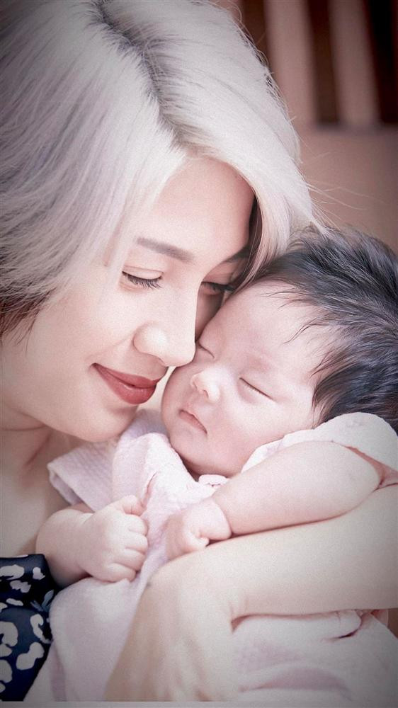 Pha Lê 'dằn mặt' khi bị dân mạng hỏi: Chỉ là kiếp đẻ thuê? Ảnh 3