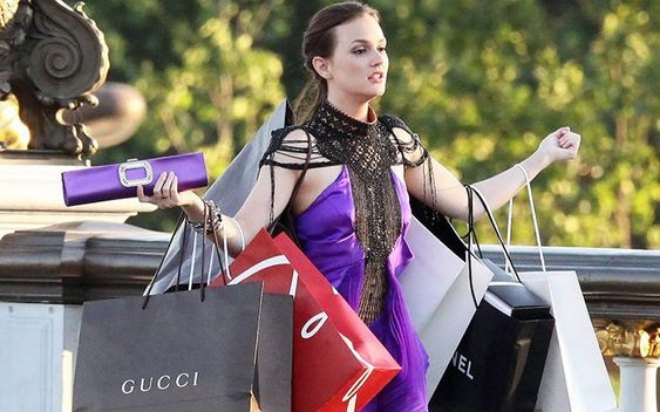 Thương hiệu thời trang bị chỉ trích vì giảm giá sập sàn dịp Black Friday Ảnh 2