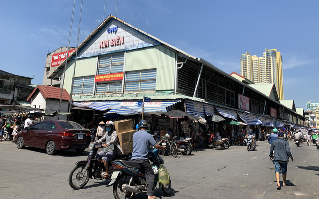 Trưởng Ban quản lý chợ Kim Biên bị đâm tử vong: Nghi phạm khai do mâu thuẫn trong công việc Ảnh 2