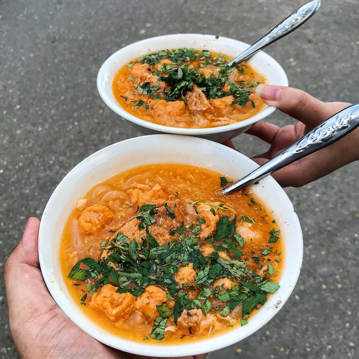 Chán cơm, thèm bánh canh với 10 món bánh canh siêu hấp dẫn tại Sài Gòn (phần 2) Ảnh 9