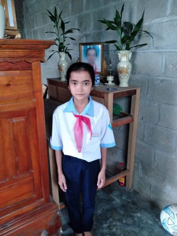 Nữ học sinh ở Thừa Thiên Huế đã gửi lời cảm ơn khi được 2 mẹ con Hồ Ngọc Hà hỗ trợ tiền học phí đến hết lớp 12.