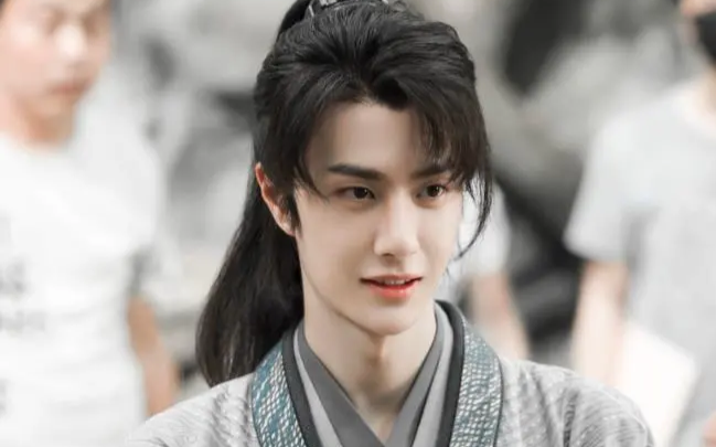 Bài hát mới của Vương Nhất Bác lập kỷ lục nhưng bị chê khó nghe, hát dở tệ Ảnh 2