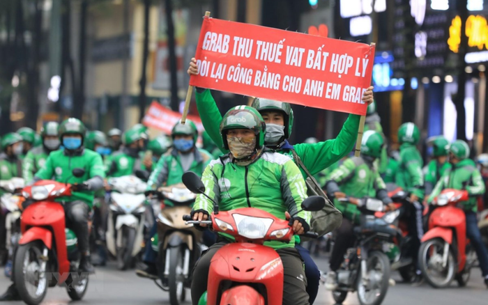 Tổng cục Thuế: Grab đã tăng cước sai với quy định, yêu cầu đơn vị giải trình Ảnh 2