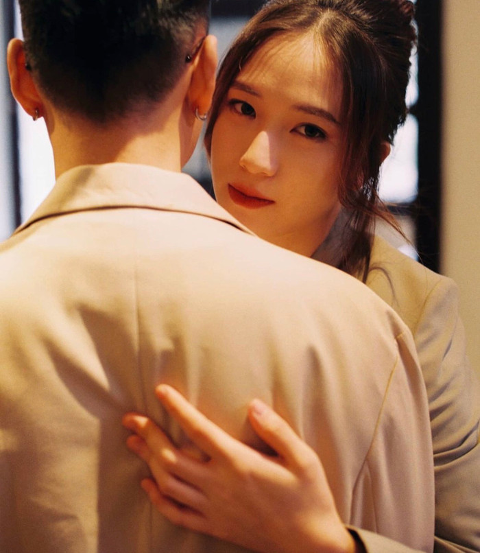 'Đang xinh lại chửa' bà xã JustaTee than vãn dù nhan sắc đỉnh cao Ảnh 9