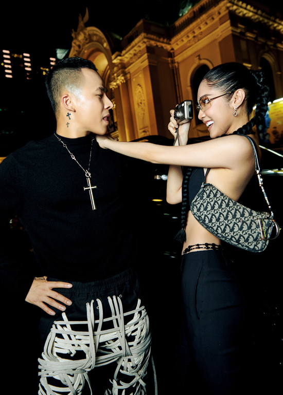 Thiết kế với cấu trúc trang trí phức tạp, khó hiểu này ngay lập tức lôi kéo sự chú ý của khán gỉa.&nbsp;