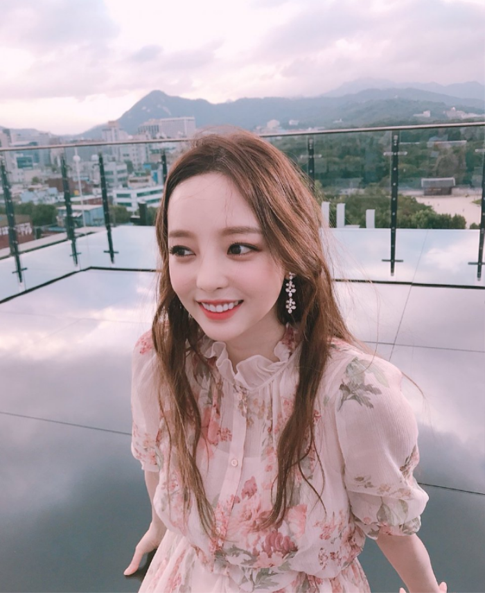 Instagram của Sulli - Goo Hara chuyển thành tài khoản 'tưởng niệm người đã khuất' Ảnh 8