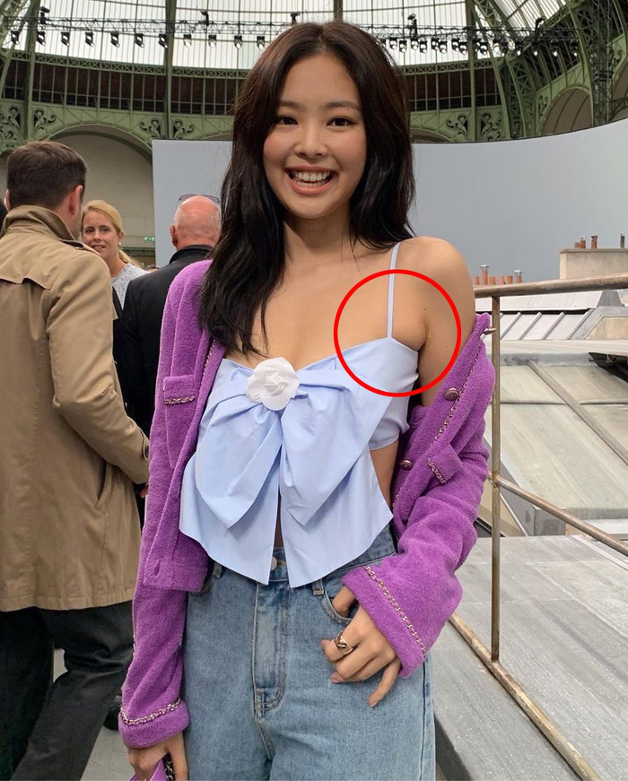 Có hình thể gần như hoàn hảo, nhưng Jennie cũng không tránh được câu chuyện này.