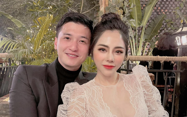 Huỳnh Anh và bạn gái tình tứ trong sinh nhật Huyền My, cách xứng hô gây chú ý giữa nghi vấn sắp cưới Ảnh 2