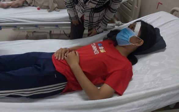 Lại thêm vụ nam thanh niên đánh đập nữ sinh dã man sau va chạm giao thông ở Tây Ninh Ảnh 2