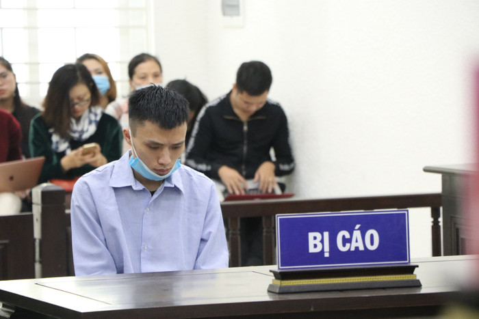 Bùi Văn Nam tại phiên toà.