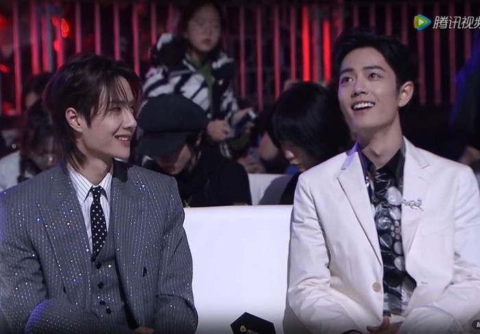 Anti-fan ra tay khi hay tin Tiêu Chiến tham gia 'Tinh quang đại thưởng' Ảnh 4