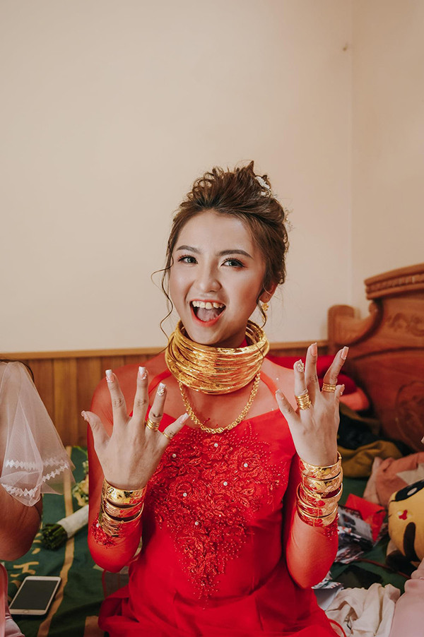 Cô dâu Ninh Thuận nhận hồi môn 'sương sương' 5 tỷ và 14 cây vàng Ảnh 5