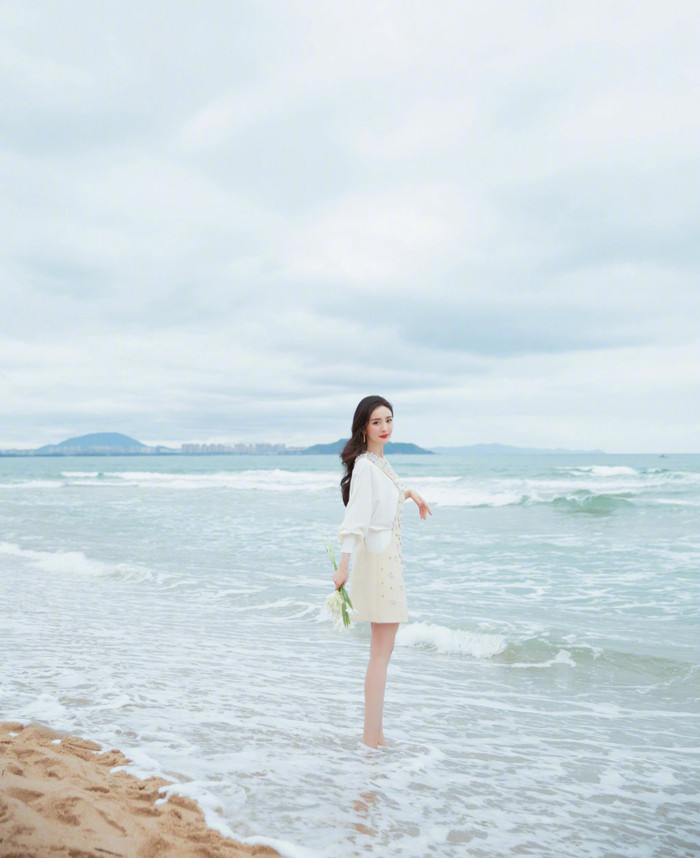 Dương Mịch đáp trả những lời so sánh xấu xa, tiêu cực Ảnh 10