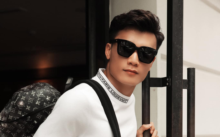 Bùi Tiến Dũng than trời vì phải 'chạy show' mùa cưới Ảnh 2