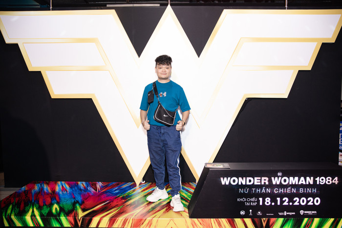 H'Hen Niê cosplay lộng lẫy soán ngôi 'chị đại' Gal Gadot, oanh tạc thảm đỏ ra mắt 'Wonder Woman 1984' Ảnh 24