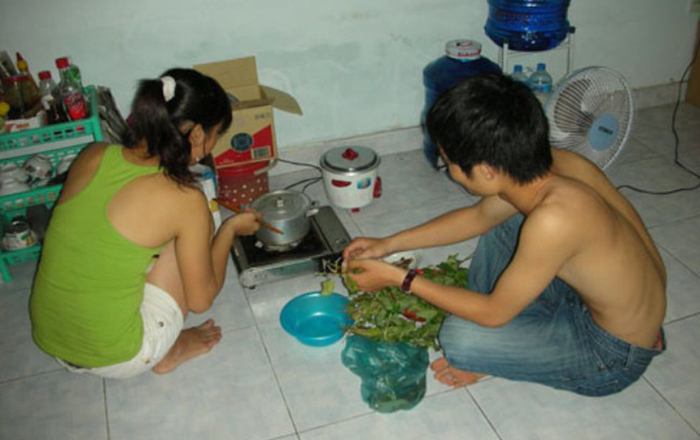 Khuyến khích mọi người 'sống thử', nữ sinh đại học làm dậy sóng mạng xã hội Ảnh 2