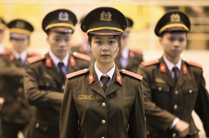 Đam mê lịch sử từ những năm trung học, nữ sinh Bắc Kạn liên tục đạt các giải thưởng cao, giải nhất môn Lịch sử cấp tỉnh, giải nhì cấp quốc gia, giải ba quốc gia về vận dụng kiến thức liên môn giải quyết vấn đề thực tiễn.