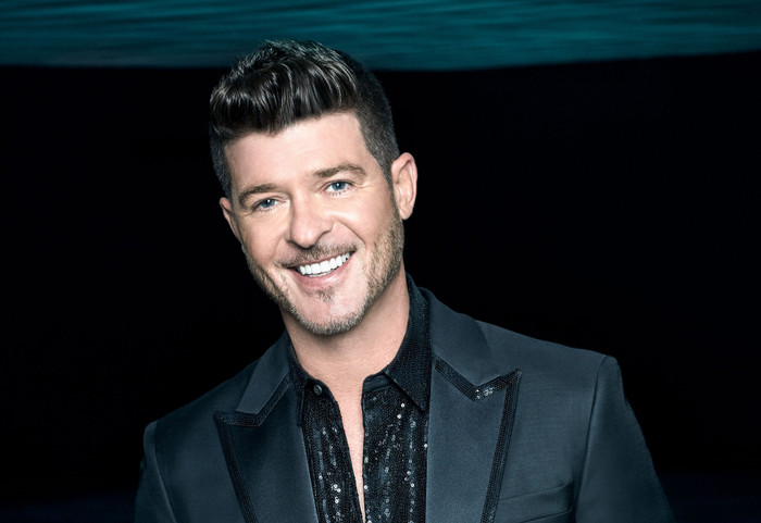 Hai ngày sau khi con trai mình chào đời, Robin Thickie tưởng nhớ đến người cha quá cố Ảnh 3