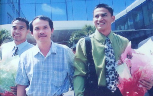 Bầu Đức: Hôm nay Kiatisak sang Việt Nam, cách ly tại TPHCM Ảnh 2