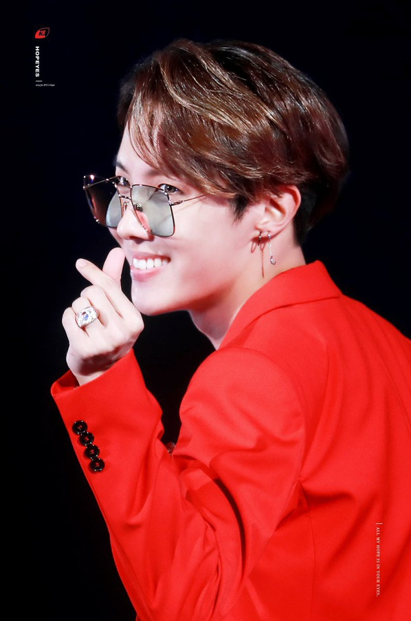 J-Hope cũng gây ấn tượng không kém khi vươn lên vị trí thứ 2.