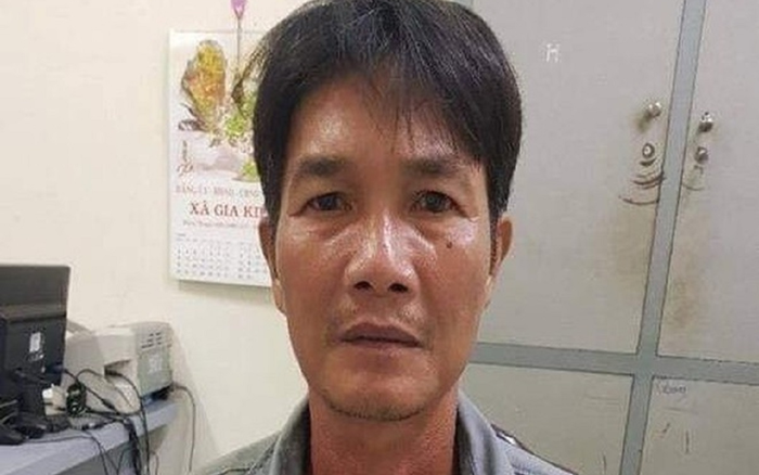 Bố đi mua rượu về nhậu, phát hiện bạn thân dâm ô với con gái tại phòng riêng Ảnh 2