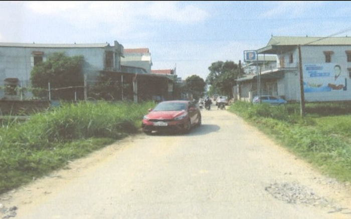 Nhóm thanh niên dàn cảnh va chạm giao thông để chém người, trả thù cho bạn Ảnh 2