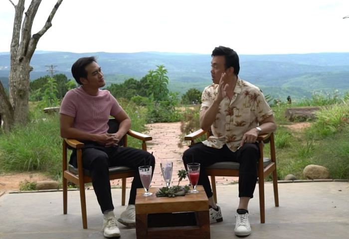 Cố nghệ sĩ Chí Tài kể về lần đầu diễn chung với NSƯT Hoài Linh và một câu nói đáng buồn sau hậu trường Ảnh 1