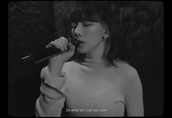 Không quảng bá trên sân khấu, Taeyeon vẫn chiêu đãi fan với What Do I Call You phiên bản 'nuốt đĩa' Ảnh 7