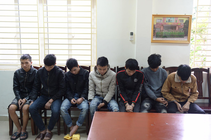 Nhóm thanh niên bị bắt giữ.