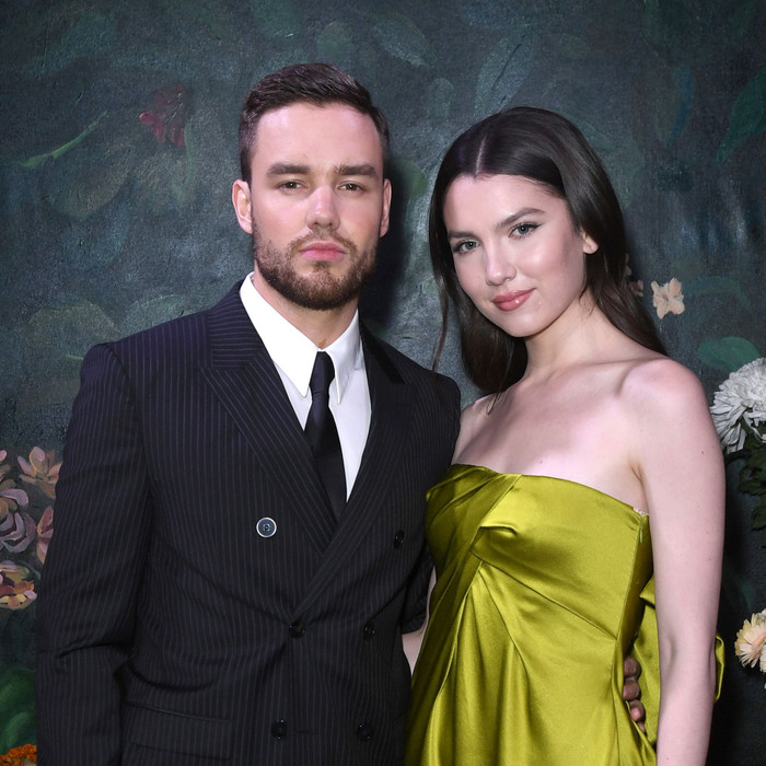 Liam Payne và hôn thê Maya Henry