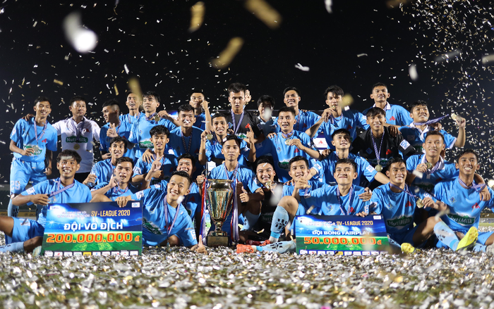 Thắng đội của bầu Đức, Đại học Cần Thơ của bầu Hải vô địch SV-League 2020 Ảnh 2