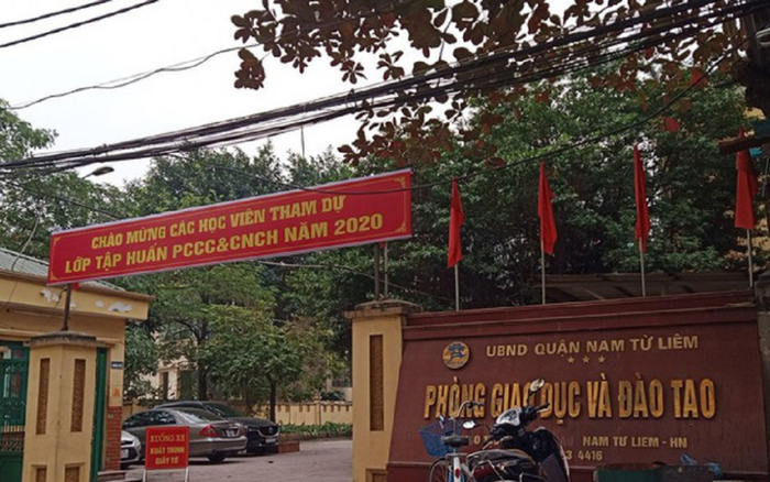 Vụ 3.000 học sinh Hà Nội đột ngột dừng làm bài do nghi lộ đề thi: Mời công an vào cuộc điều tra Ảnh 2