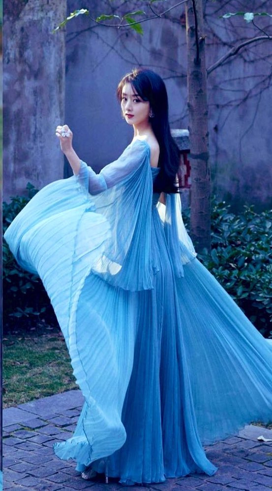 Triệu Lệ Dĩnh không muốn tiếp tục hợp tác với Vương Nhất Bác vì lý do không ngờ đến! Ảnh 4