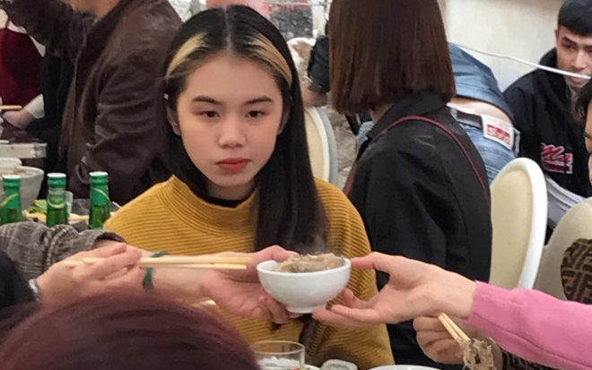 Bị bạn trai chụp ảnh dìm, cô gái nổi rần rần vì độ 'thần thái' trong từng bức hình Ảnh 2