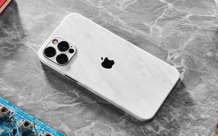 Sự thật ít người biết đằng sau những chiếc iPhone của Apple Ảnh 2