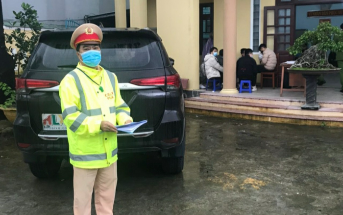 Tài xế chở 6 người Trung Quốc nhập cảnh trái phép đã treo cổ trong khu cách ly Ảnh 2
