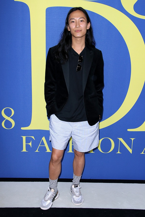NTK Alexander Wang bị tố quấy rối tình dục, cưỡng hiếp người mẫu nam gây dậy sóng mạng xã hội Ảnh 1