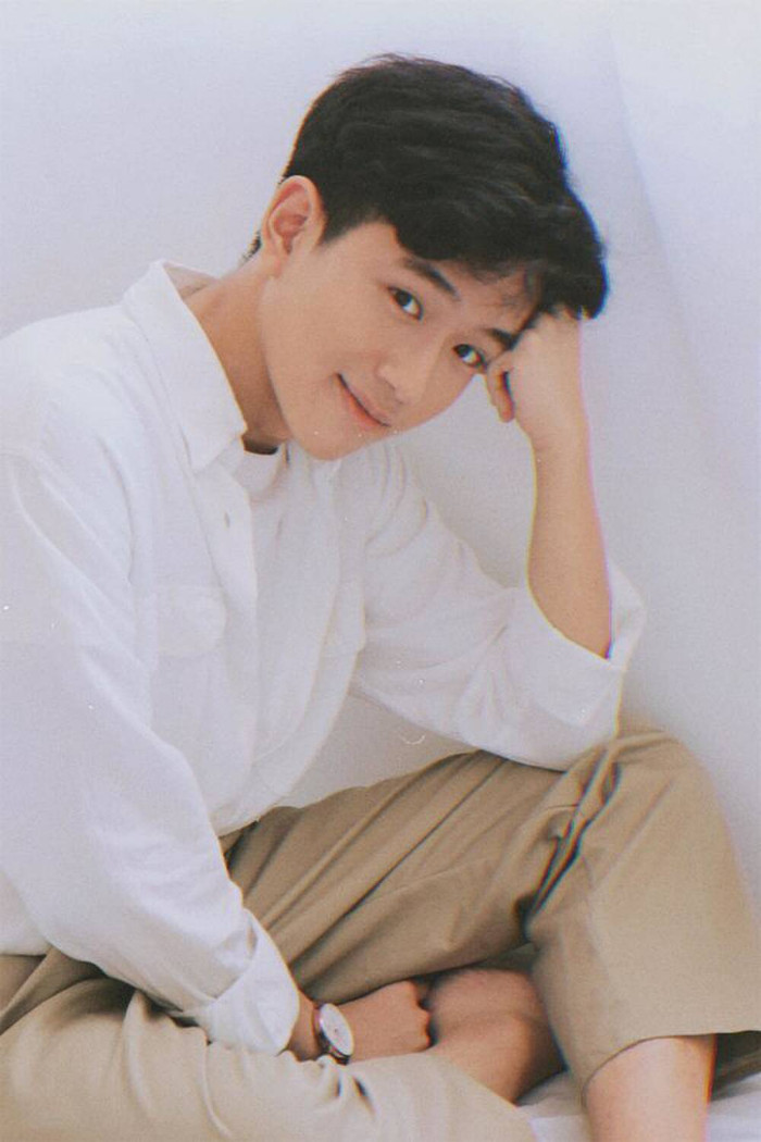 Nguyễn Thiện Khiêm gây ấn tượng mạnh với cộng đồng mạng khi sở hữu vẻ bề ngoài không thua kém gì những “soái ca” trong các bộ phim điện ảnh