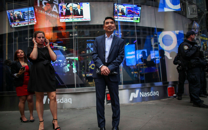 Đây là người có thể mỉm cười giữa đại dịch COVID-19 Ảnh 2