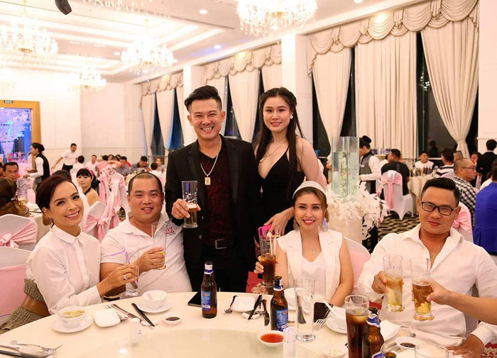 Xót xa trước động thái của vợ ca sĩ Vân Quang Long ngầm xác nhận ông xã qua đời đột ngột Ảnh 4