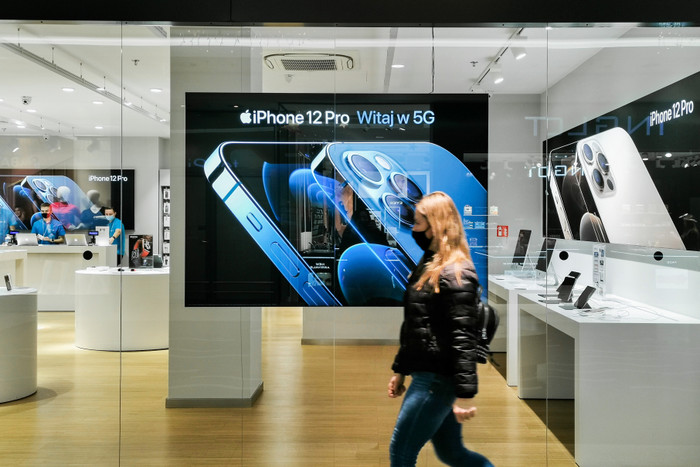 iPhone là thiết bị công nghệ bán chạy nhất trong năm 2020 Ảnh 1