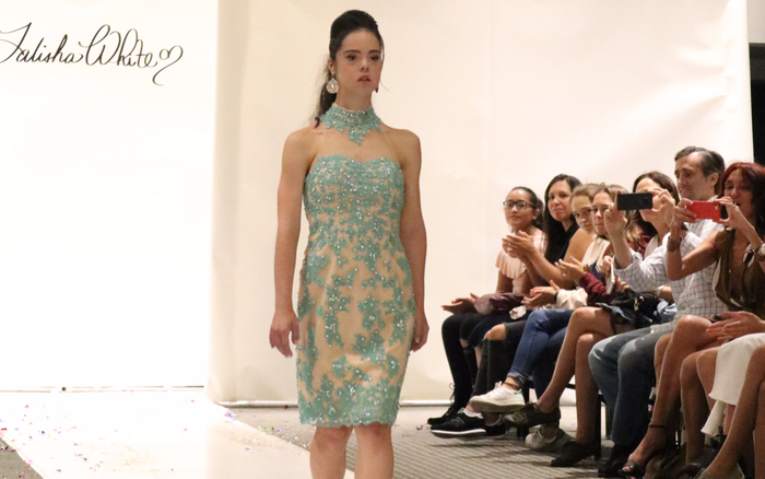 Cô gái Tây Ban Nha mắc hội chứng Down trở thành người mẫu Ảnh 2