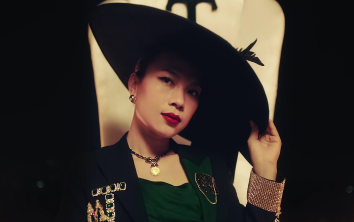 Mỹ Tâm tái xuất với ca khúc đậm chất Latin, khoe vũ đạo trườn bò trên bàn tiệc nóng bỏng nghẹt thở Ảnh 2